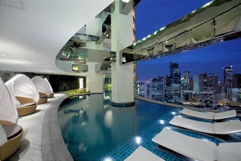 makati holiday rentals